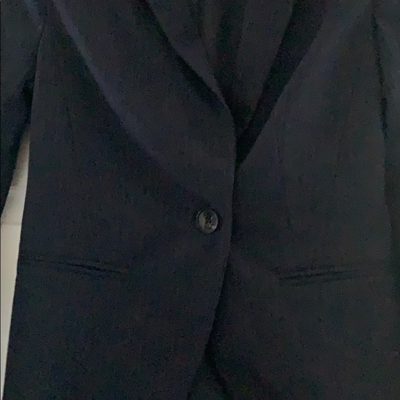 New pinstripe blue suit - Picture 3 of 10